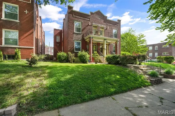 2103 Allen AVE #B, St Louis, MO 63104