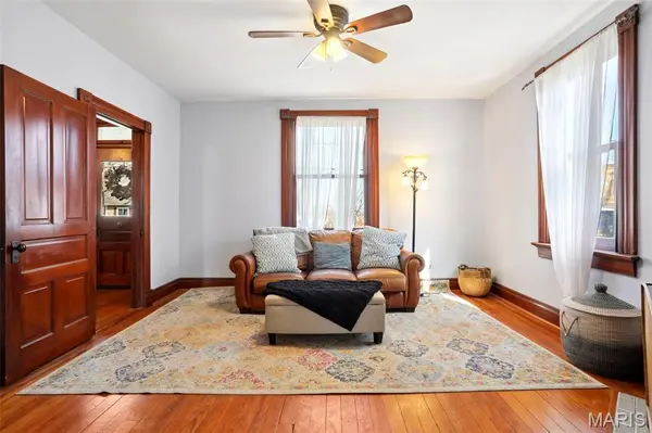 502 W 5th ST, Washington, MO 63090
