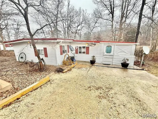 10063 mockingbird Dr, Holiday Shores, MO 63624
