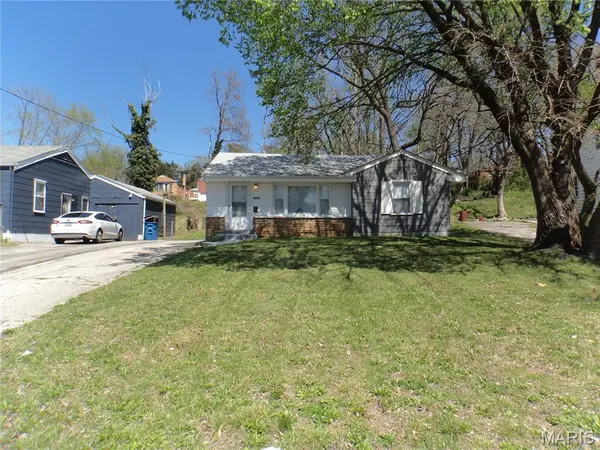 7133 Beulah AVE, Jennings, MO 63136