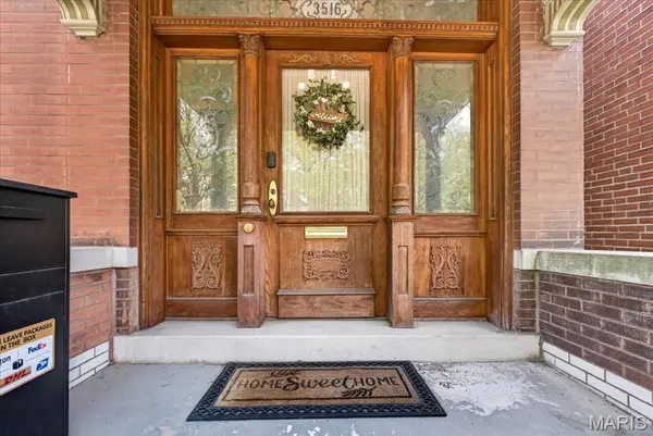 3516 Magnolia AVE, St Louis, MO 63118