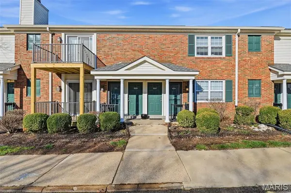 1511 Oriole LN,  Brentwood,  MO 63144