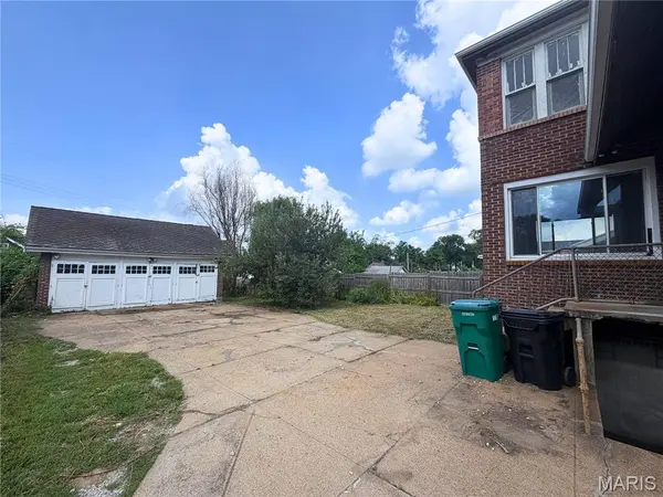 7218 Normandy PL, Normandy, MO 63121