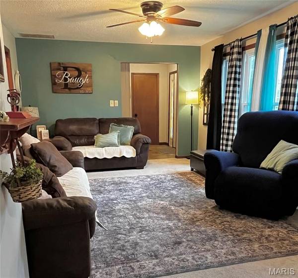 611 East Cedar, Bertrand, MO 63823