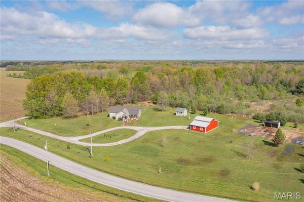 1543 N 1525 ST, Brownstown, IL 62418