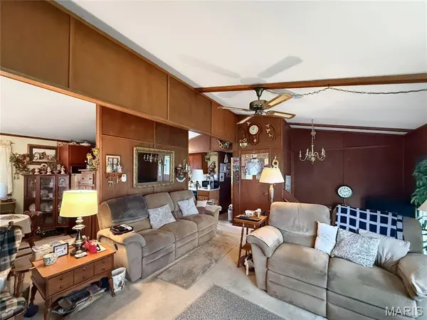 405 W Highway 19, Center, MO 63436