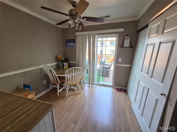 314 Carmel Woods DR, Ellisville, MO 63021
