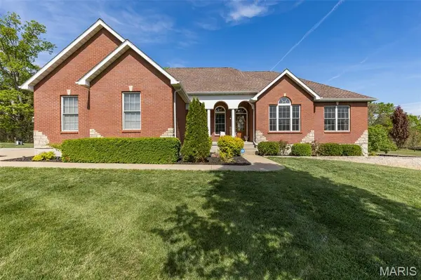 1041 Saint Francois Hills DR, Doe Run, MO 63637