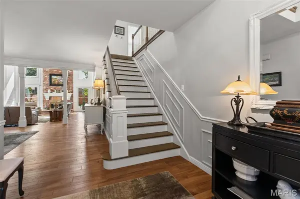 710 Willow Spring Hill CT, Town And Country, MO 63017