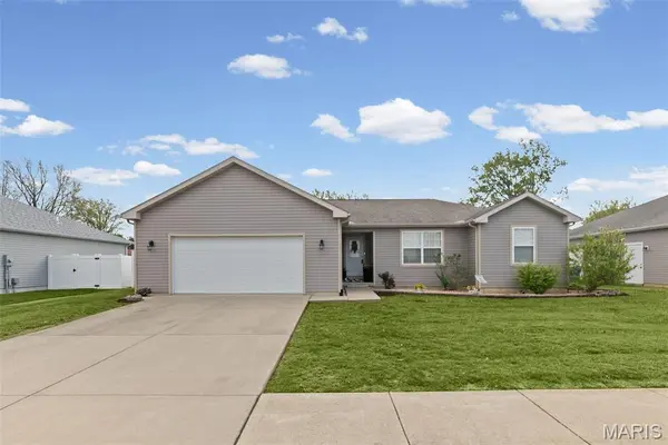 501 Arizona ST,  Bethalto,  IL 62010