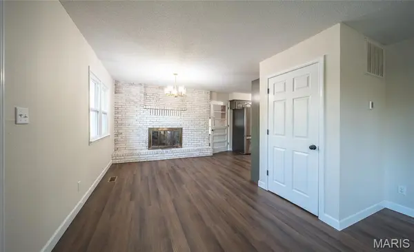 122 Sackett ST, Licking, MO 65542