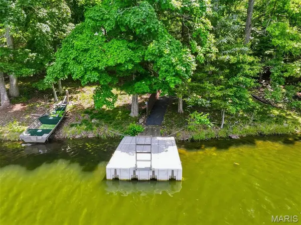564 Marina DR, Marthasville, MO 63357