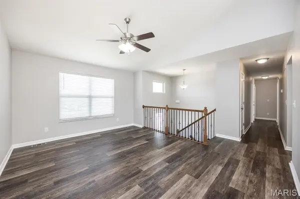 301 Cherylwood, Fairview Heights, IL 62208