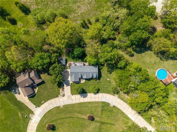 6803 Autumn CV, Byrnes Mill, MO 63051