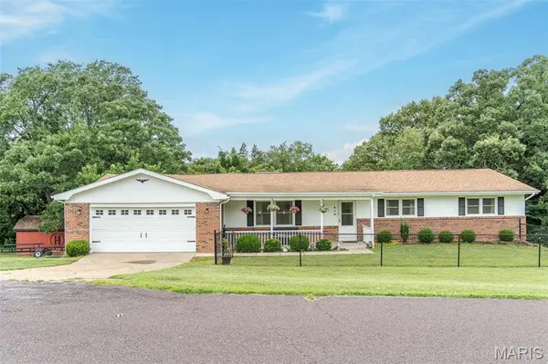 105 Old Farm Estates RD, Union, MO 63084