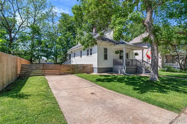 2623 Margarette AVE, Maplewood, MO 63143