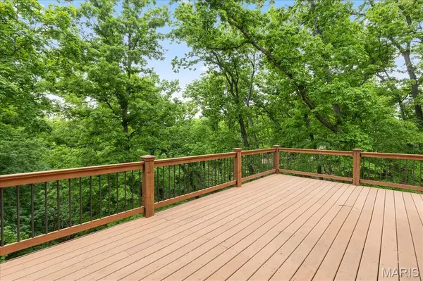 533 Rooster Ridge CT, Defiance, MO 63341