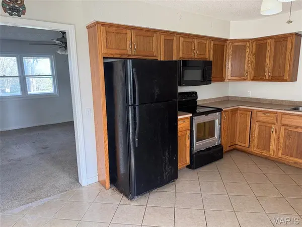 7 Rocky Top Ridge RD, Brumley, MO 65017