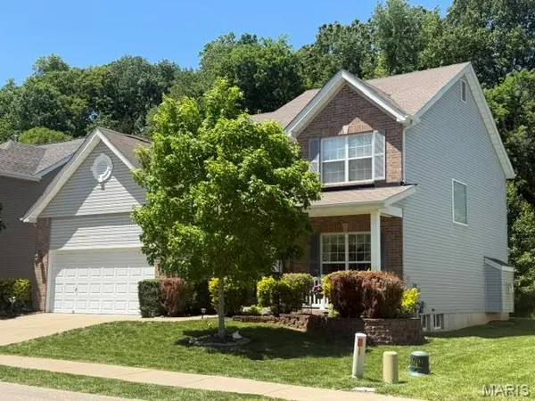 2155 Appaloosa TRL, High Ridge, MO 63049