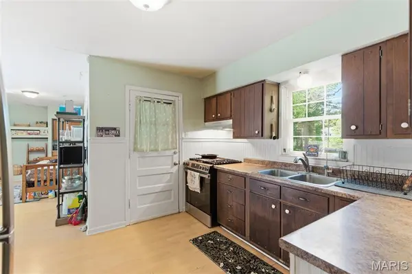 100 Calverton Road, Calverton Park, MO 63135