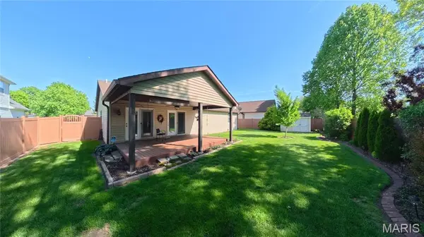 3921 Whitfield DR, Swansea, IL 62226