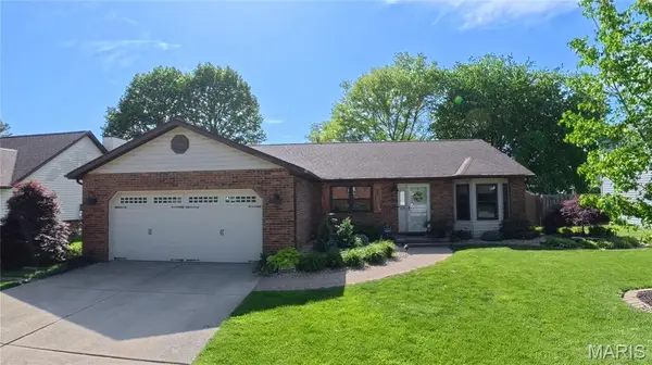 3921 Whitfield DR,  Swansea,  IL 62226