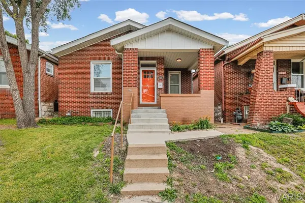 4435 Itaska ST, St Louis, MO 63116