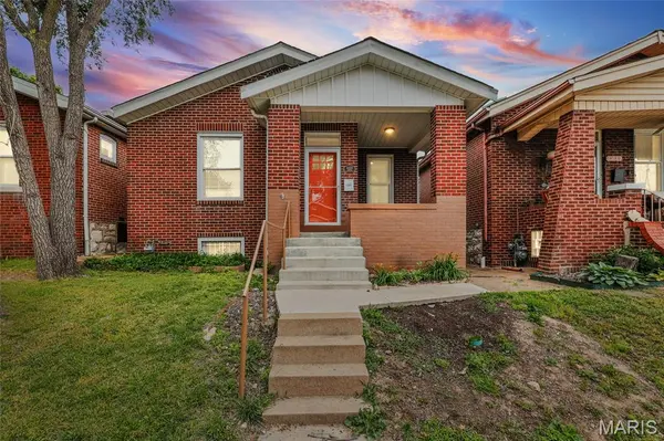 4435 Itaska ST, St Louis, MO 63116