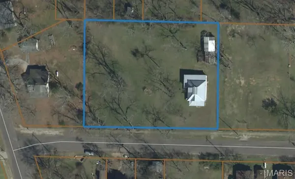 410 E 3rd ST, Mountain View, MO 65548