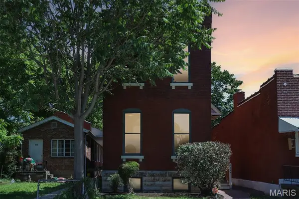 3166 Pennsylvania AVE, St Louis, MO 63118