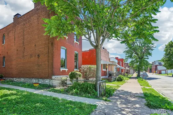 3166 Pennsylvania AVE, St Louis, MO 63118
