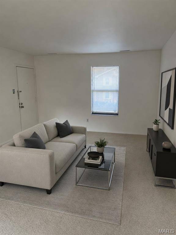 1853 High Sun DR #Building #29, Florissant, MO 63031