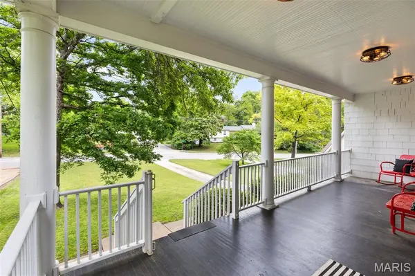 319 N Gore AVE, Webster Groves, MO 63119