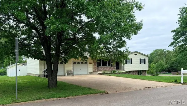 1141 Alden DR, Sullivan, MO 63080