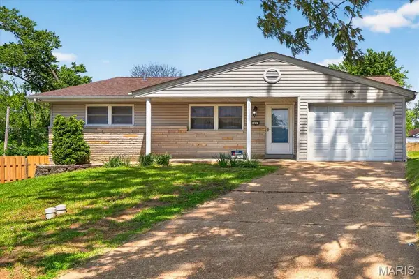 25 Oakes DR, Crystal City, MO 63019