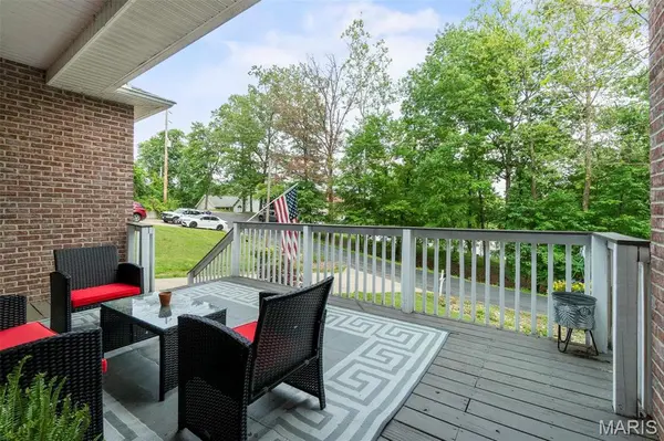 1758 Bella Vista DR, Jackson, MO 63755