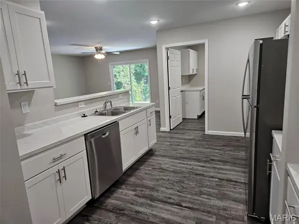 403 Daniel CT, New Haven, MO 63068