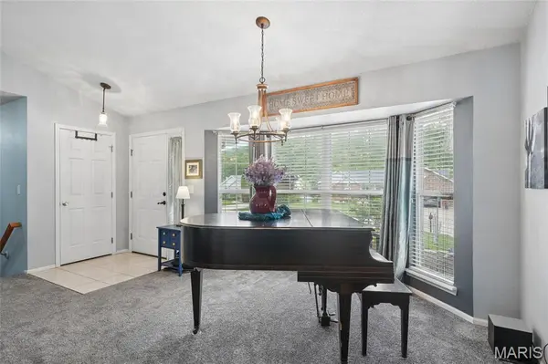 2265 Fairway, High Ridge, MO 63049