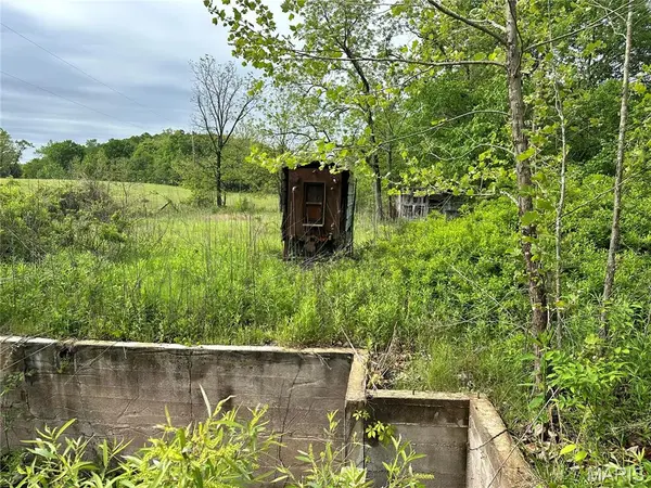 838 County Rd. 838,  Black,  MO 65440