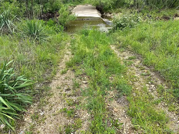 838 County Rd. 838, Black, MO 65440