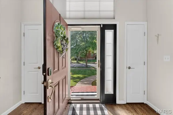 6117 Coronado AVE, St Louis, MO 63116