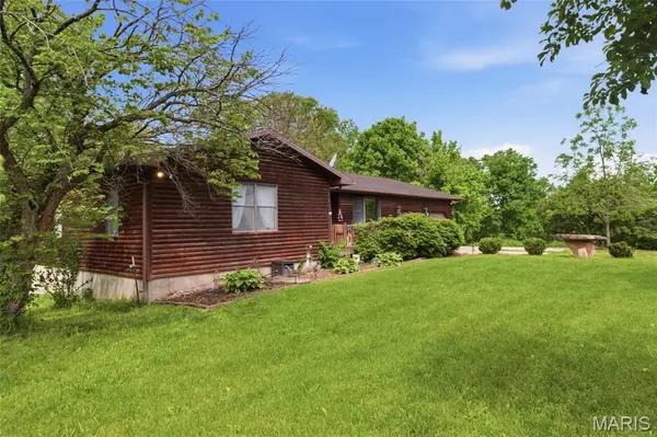 11004 Western RD, Duke, MO 65461
