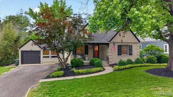 1147 Kirkham AVE,  Glendale,  MO 63122