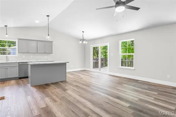 345 Main ST, Herculaneum, MO 63048