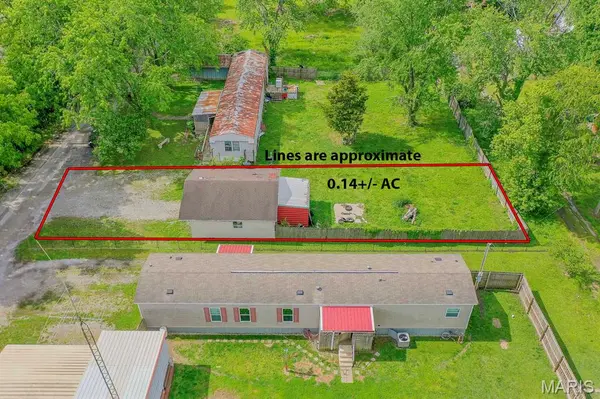 130 S Jefferson ST, Centralia, IL 62801