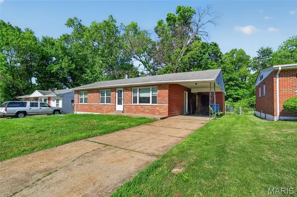 9925 Glen Owen DR, St Louis, MO 63136