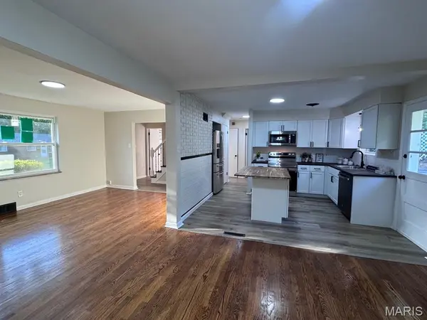 3508 Saint Henry LN, Bel Ridge, MO 63121
