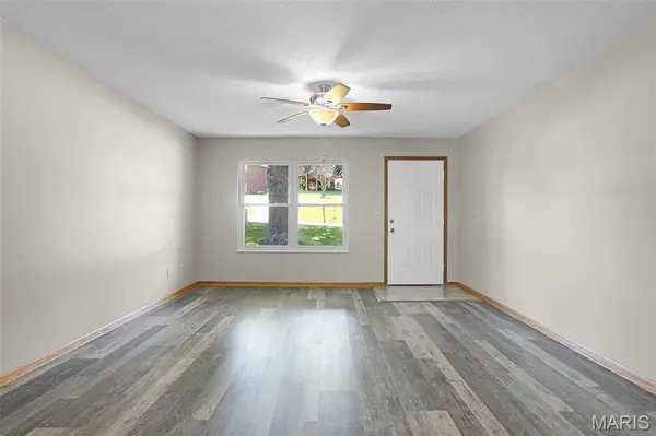 101 Wenona DR, Washington, MO 63090