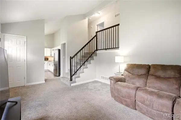 10113 Sunridge TRL S, Pevely, MO 63070