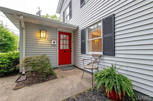 125 E Frisco AVE, Webster Groves, MO 63119